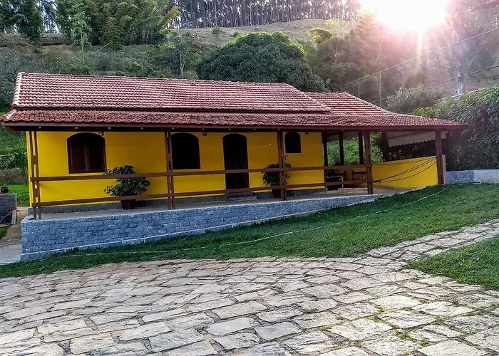 Chales Aabb Valenca Rj